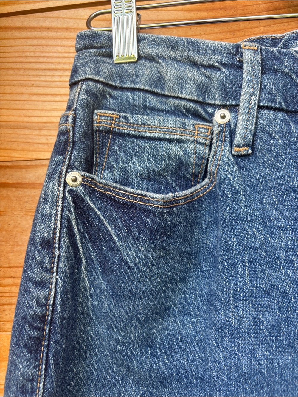 NWT Good American Good Classic High Rise Raw Hem Jeans Size 4/27 - Picture 2 of 8